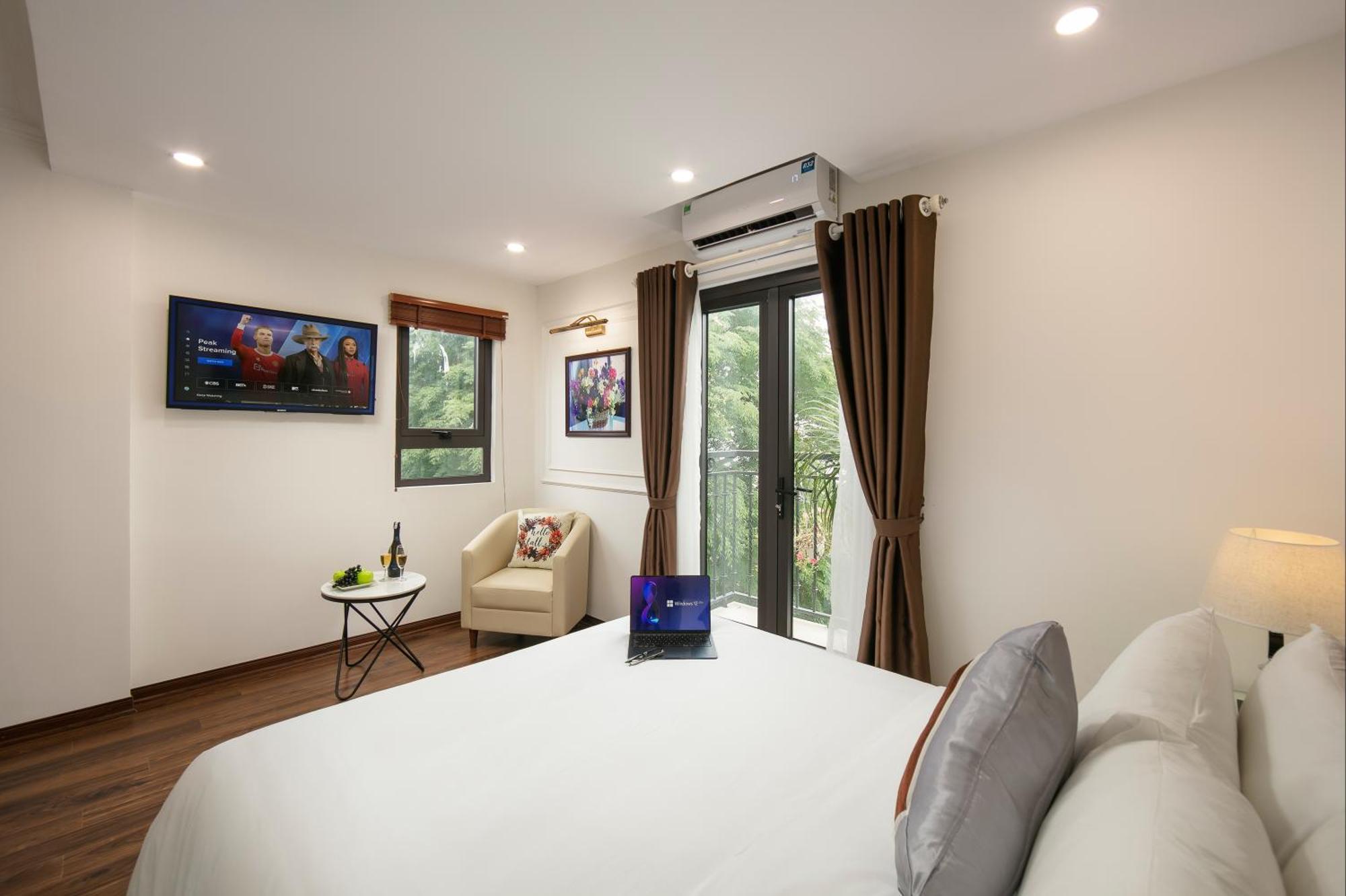 Trangtrang Luxury Hotel Ханой Екстериор снимка