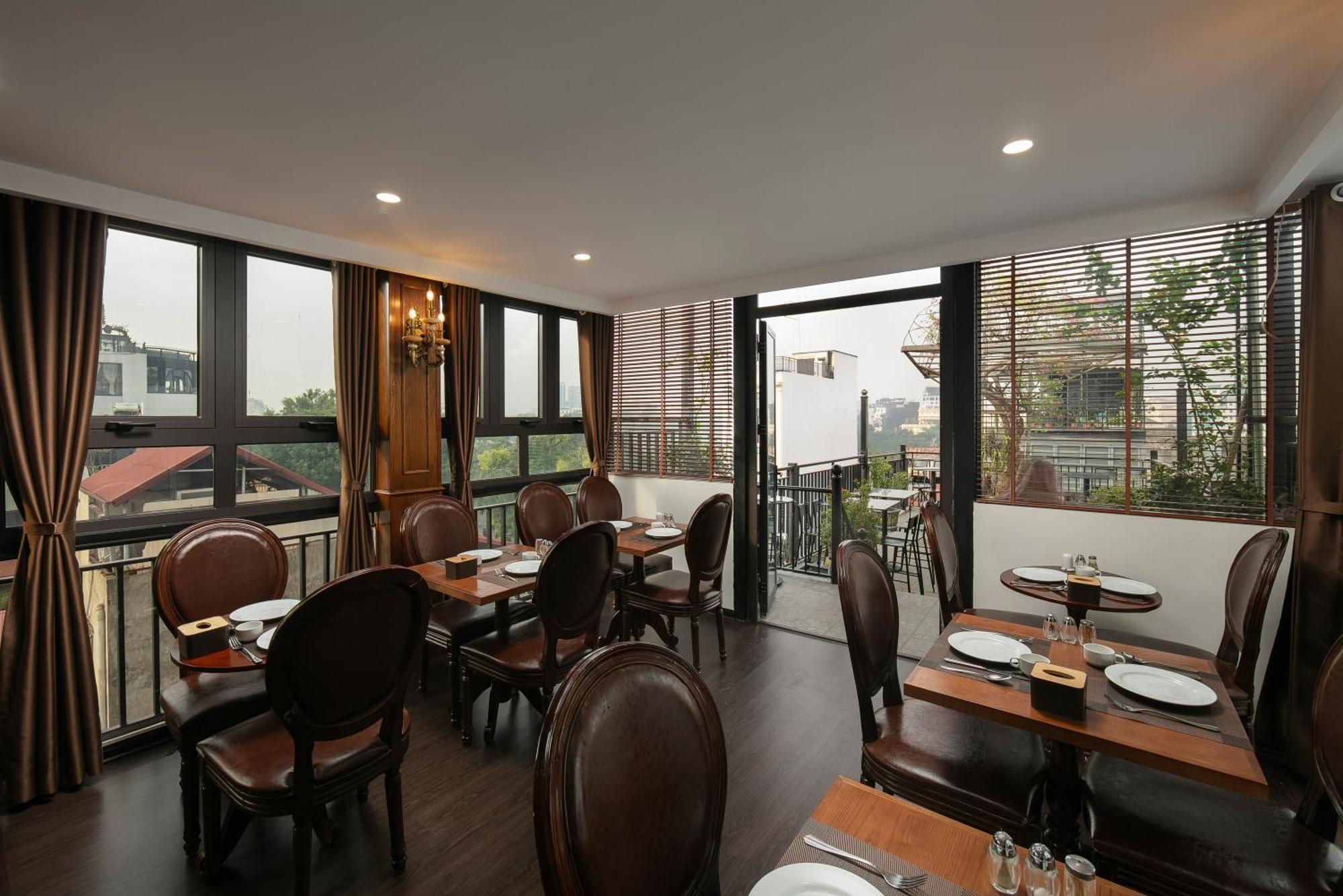 Trangtrang Luxury Hotel Ханой Екстериор снимка