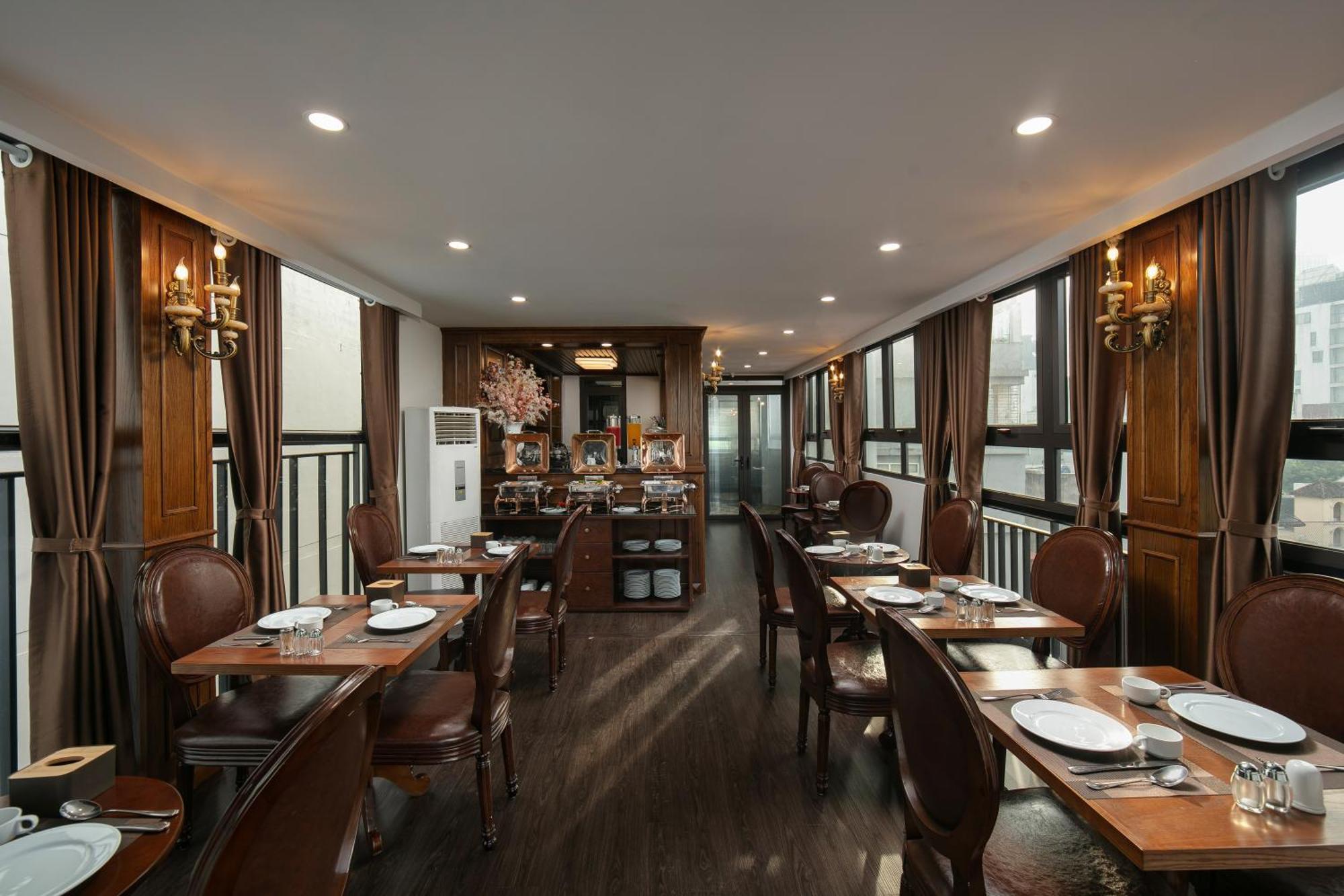 Trangtrang Luxury Hotel Ханой Екстериор снимка